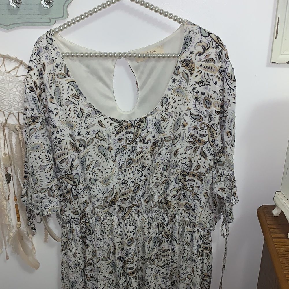 A beautiful soul size b maxi dress - Picture 2 of 9